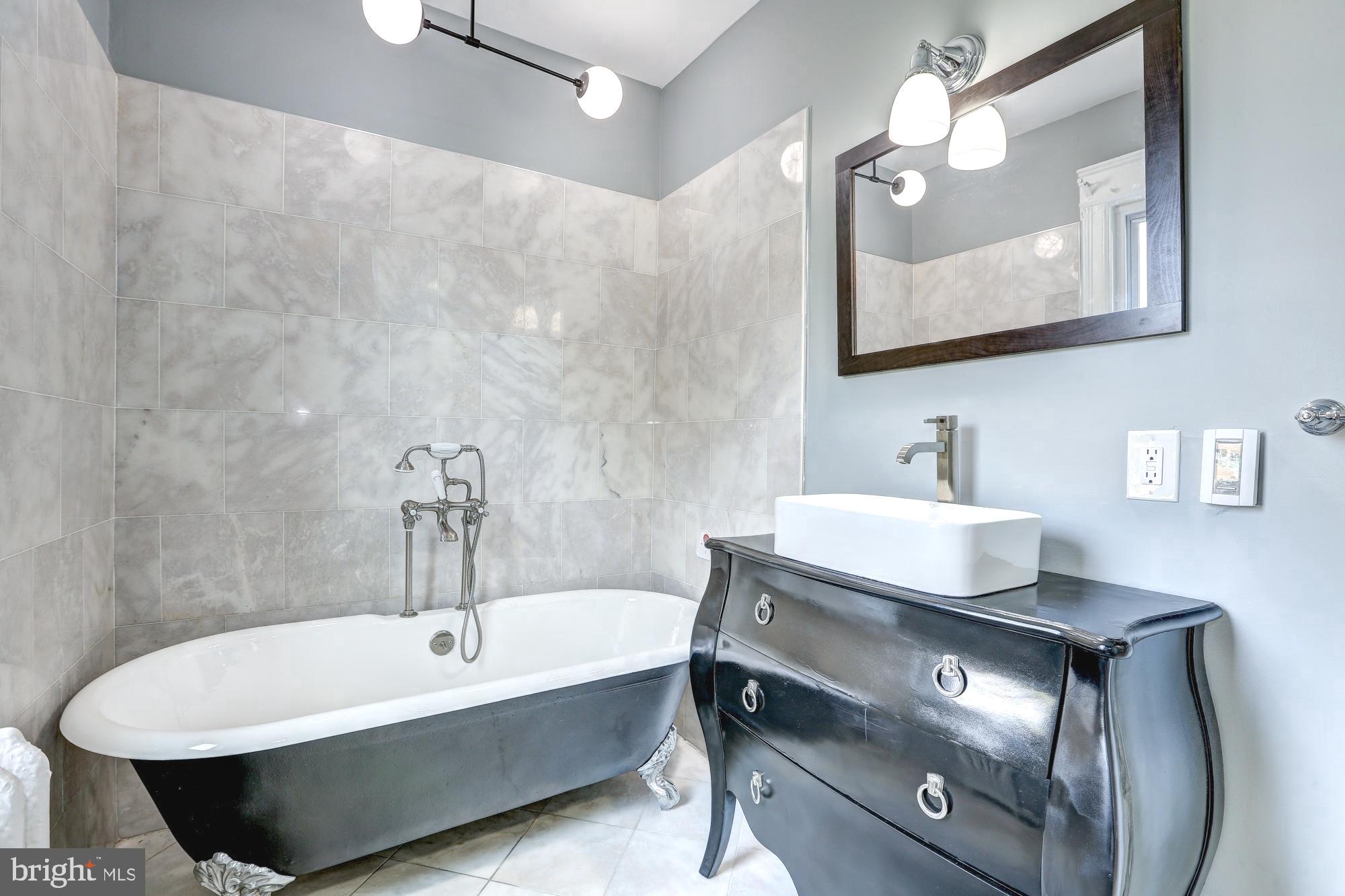 1929 Park Road Northwest Washington, DC 20010 - Photo 39 of 61