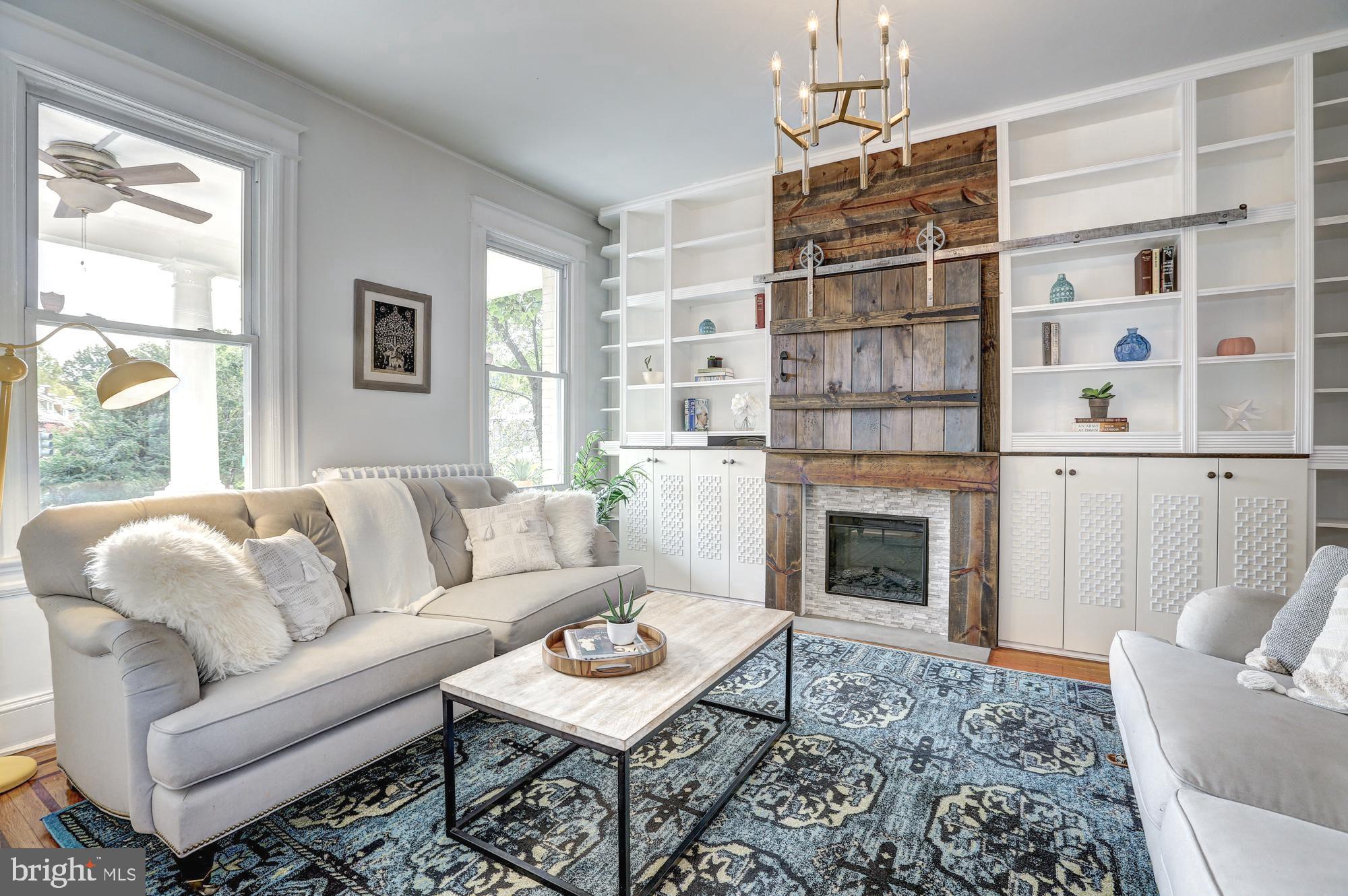 1929 Park Road Northwest Washington, DC 20010 - Photo 10 of 61 Sunny living room with built ins