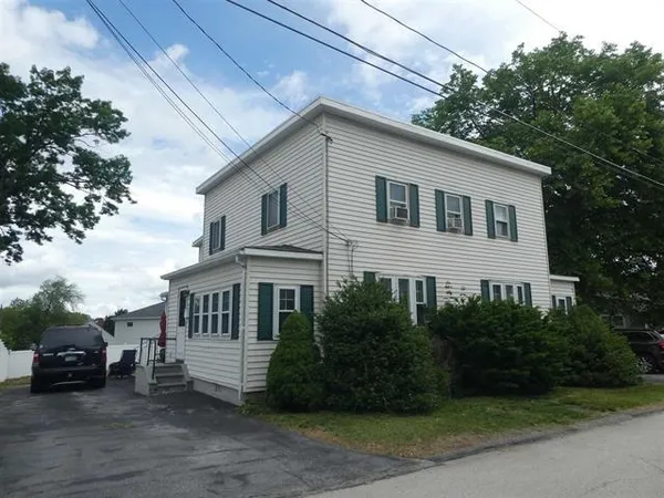 $575,000 | 312 Mystic Street, Manchester, NH 03103