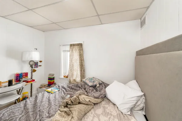 $575,000 | 312 Mystic Street, Manchester, NH 03103