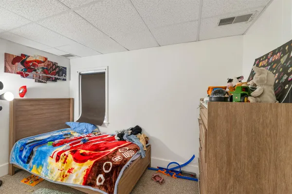 $575,000 | 312 Mystic Street, Manchester, NH 03103