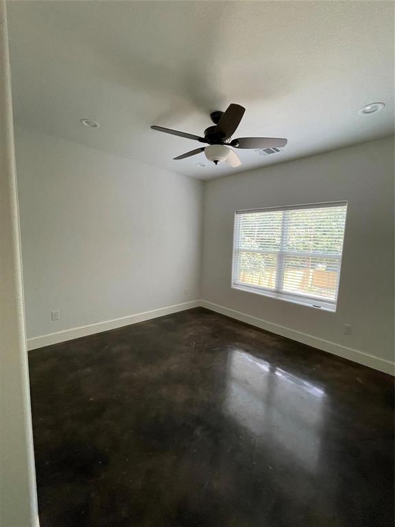 722 East Woodard Street Denison, TX 75021 - Photo 4 of 10