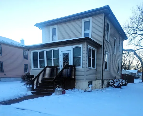 $185,000 | 826 North 3rd Street, Rochelle, IL 61068