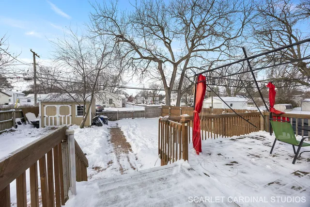 a view of outdoor space yard and patio