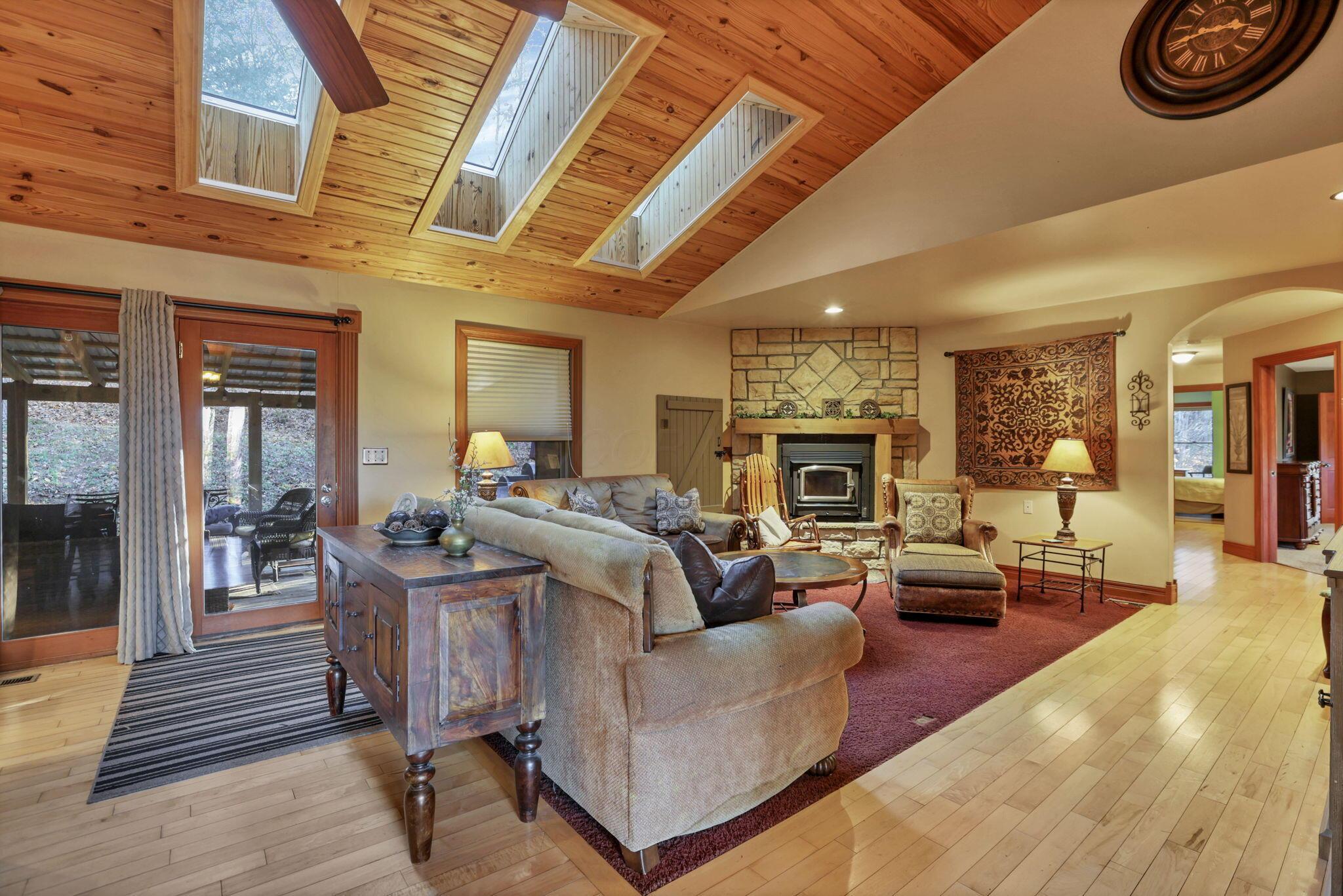 25873 Big Pine Road Rockbridge, OH 43149 - Photo 10 of 80