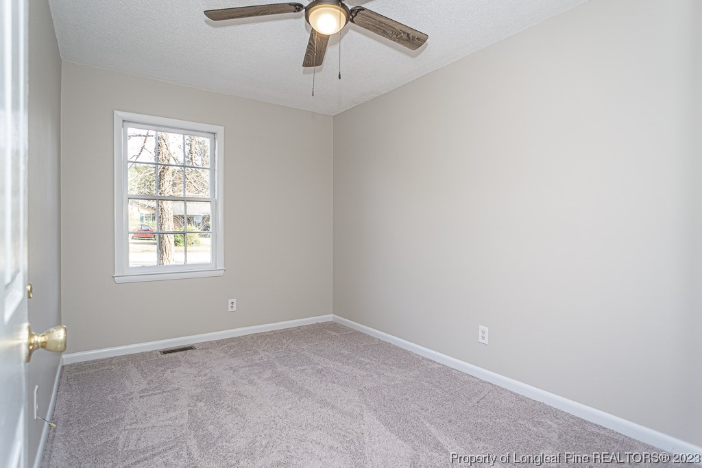 2179 Shaw Rd Extension Fayetteville, NC 28311 - Photo 18 of 42 an empty room with a window