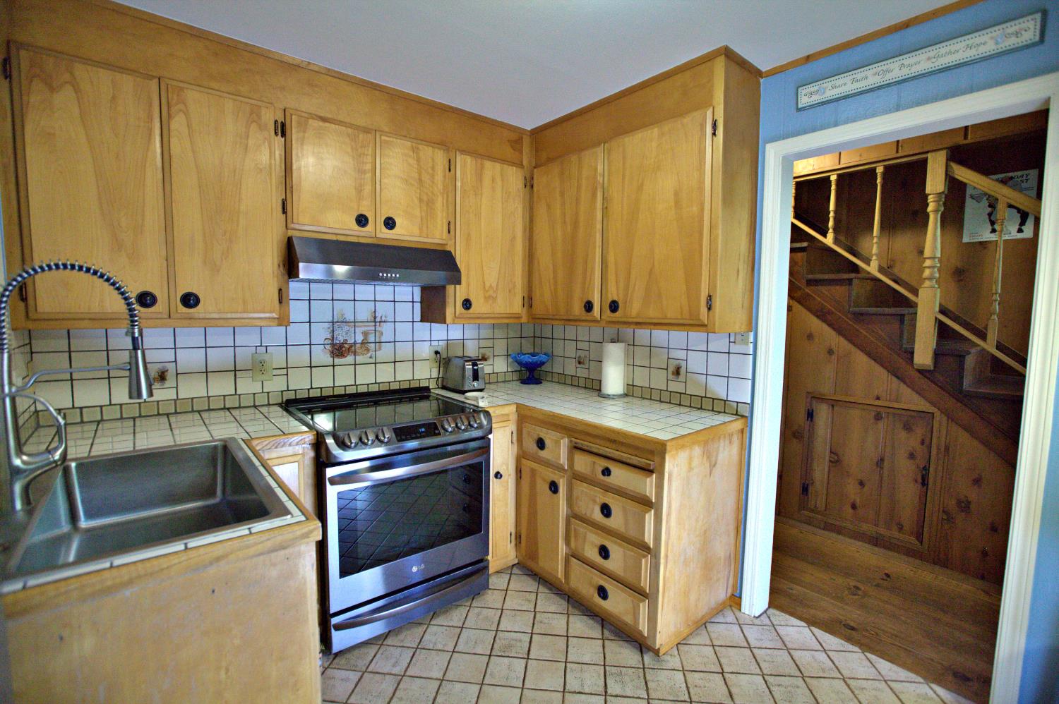 4870 Clear Creek Road Placerville, CA 95667 - Photo 18 of 73