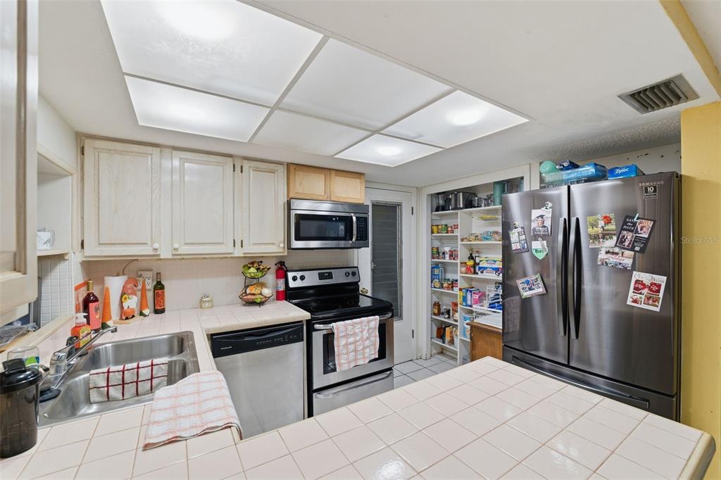 3619 Springfield Drive Holiday, FL 34691 - Photo 27 of 36