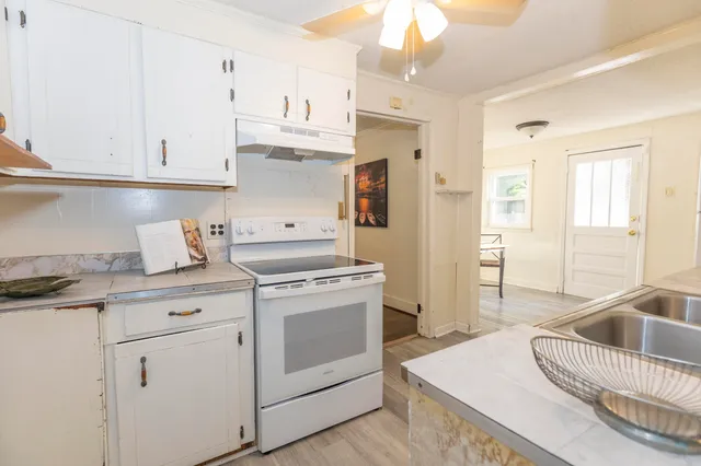 $193,000 | 625 Cavan Street, Holly Hill, SC 29059