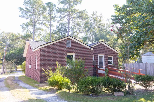 $193,000 | 625 Cavan Street, Holly Hill, SC 29059
