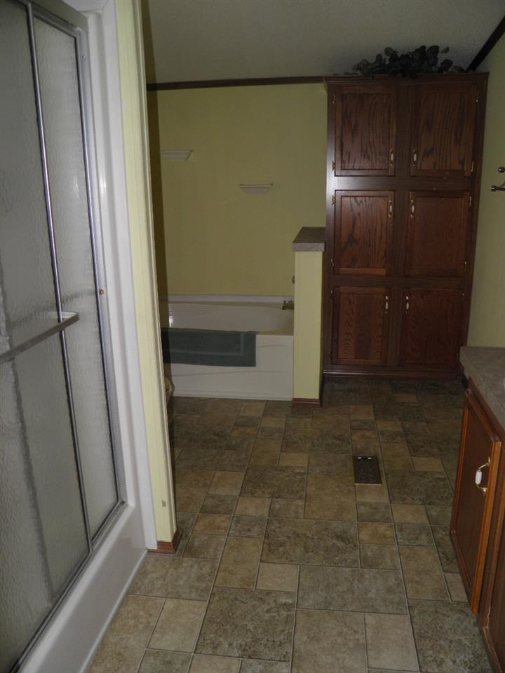 8619 East Sycamore Road Bloomfield, IN 47424 - Photo 21 of 31