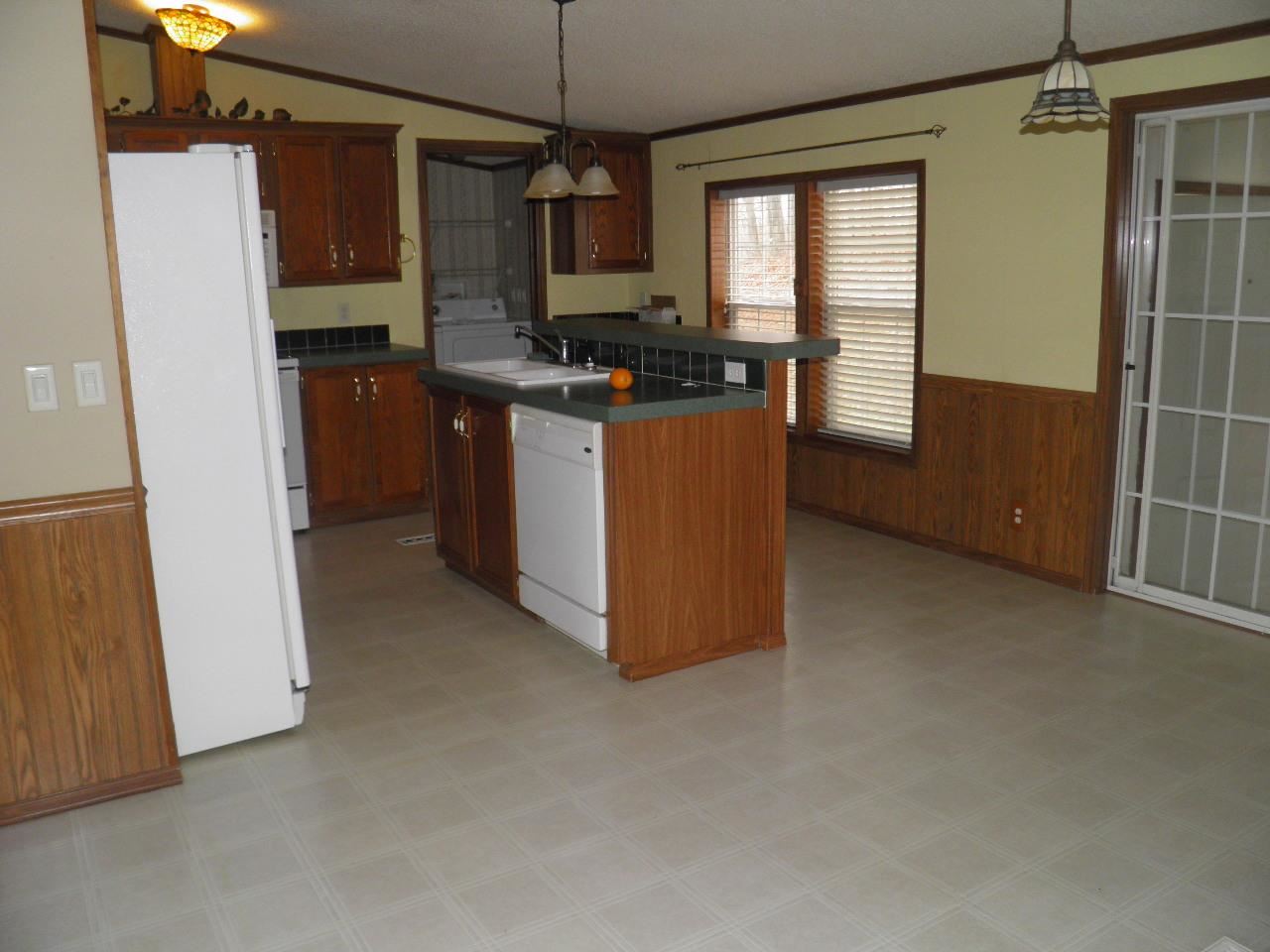 8619 East Sycamore Road Bloomfield, IN 47424 - Photo 5 of 31