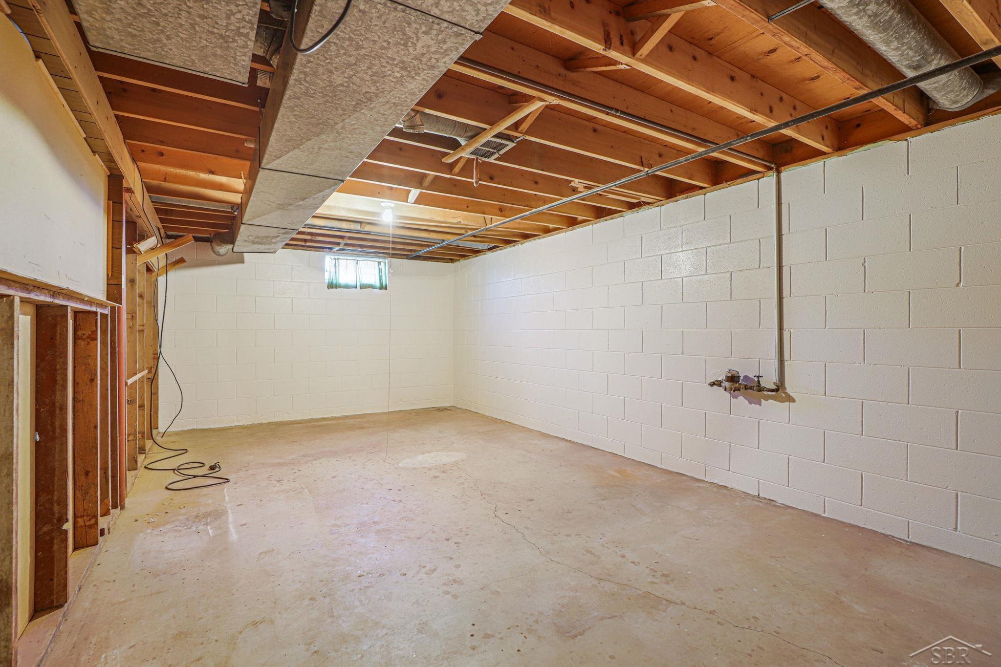 805 North Block Road Reese, MI 48757 - Photo 38 of 64 50098221-37.JPG