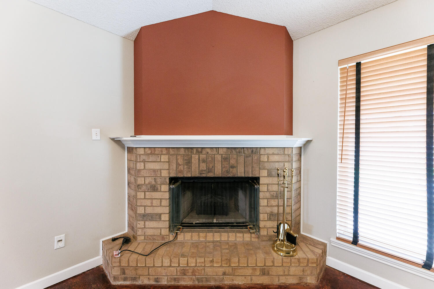 6301 33rd Street Lubbock, TX 79407 - Photo 7 of 41 Living Area