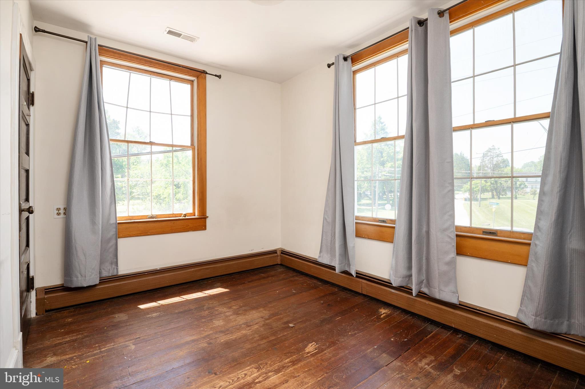 818 Annapolis Road Gambrills, MD 21054 - Photo 20 of 29 Bedroom 4