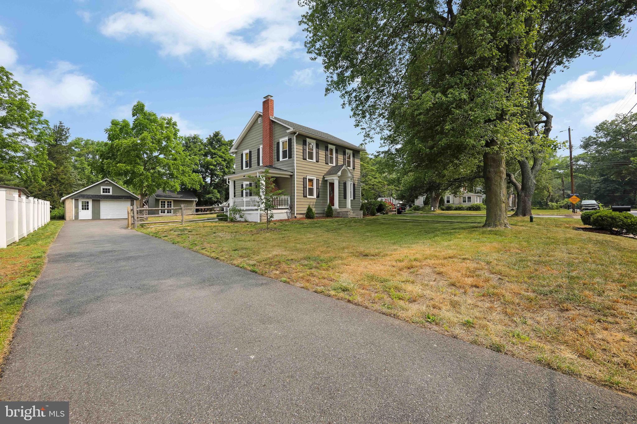 594 Orchard Road Carneys Point, NJ 08069 - Photo 3 of 33