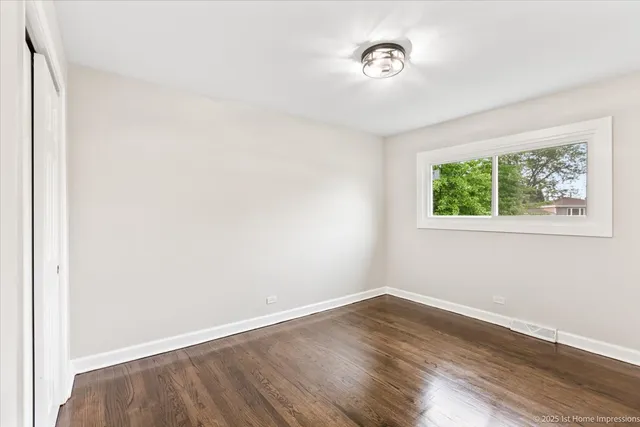 $245,000 | 16211 Joyce Circle, South Holland, IL 60473