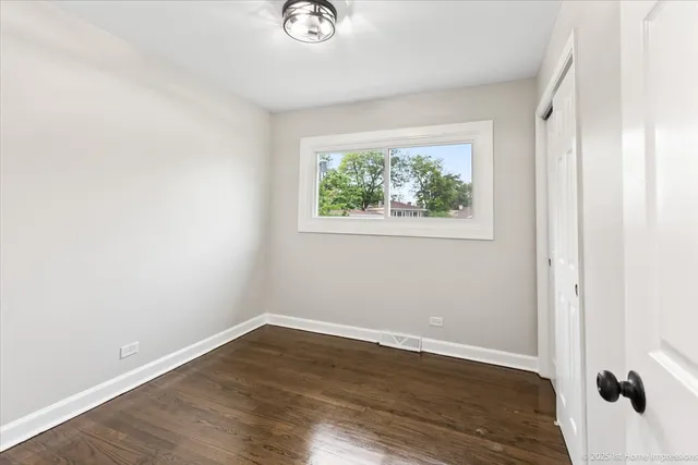 $245,000 | 16211 Joyce Circle, South Holland, IL 60473