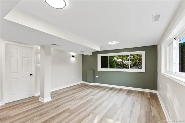 $245,000 | 16211 Joyce Circle, South Holland, IL 60473