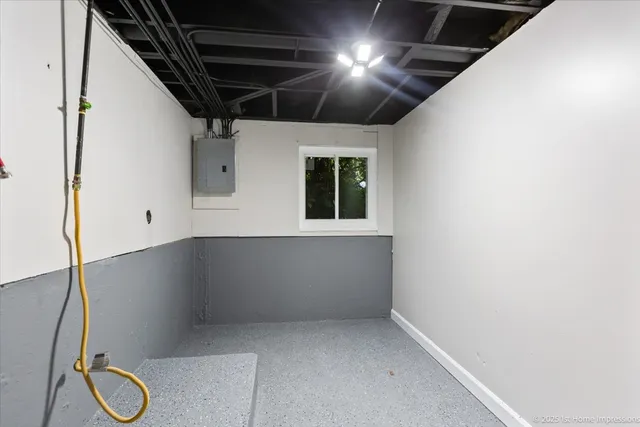 $245,000 | 16211 Joyce Circle, South Holland, IL 60473