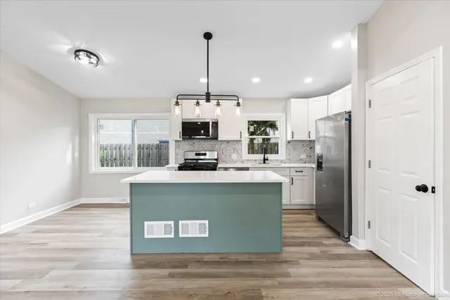 $245,000 | 16211 Joyce Circle, South Holland, IL 60473