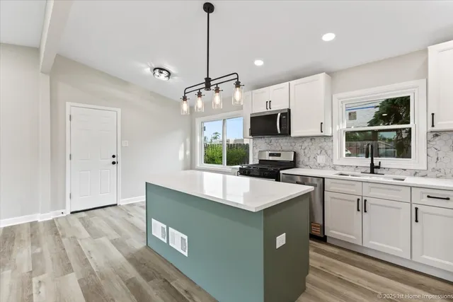 $245,000 | 16211 Joyce Circle, South Holland, IL 60473