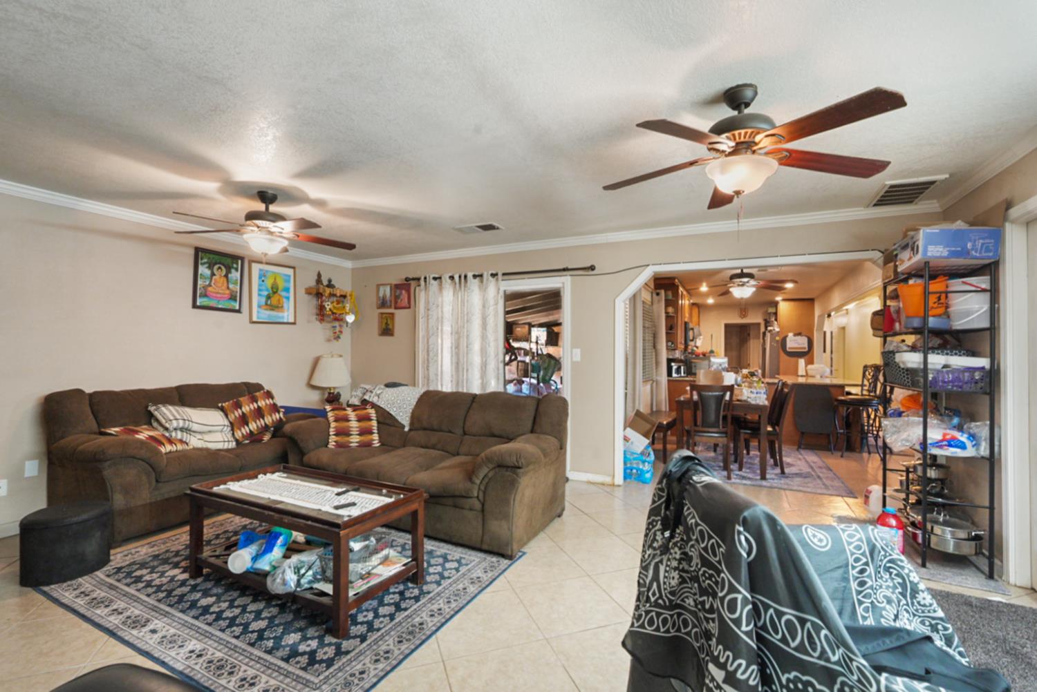561 Church Street Modesto, CA 95357 - Photo 12 of 38 a living room with furniture