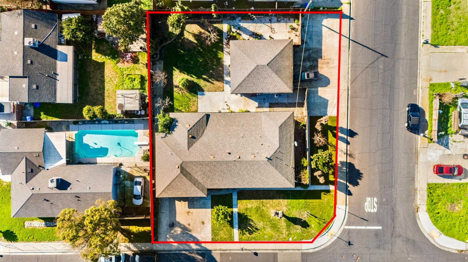 561 Church Street Modesto, CA 95357 - Photo 33 of 38 an aerial view of a house with swimming pool and porch