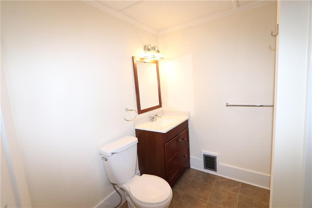 25-27 Rochester Street Berwick, ME 03901 - Photo 19 of 31 Photo