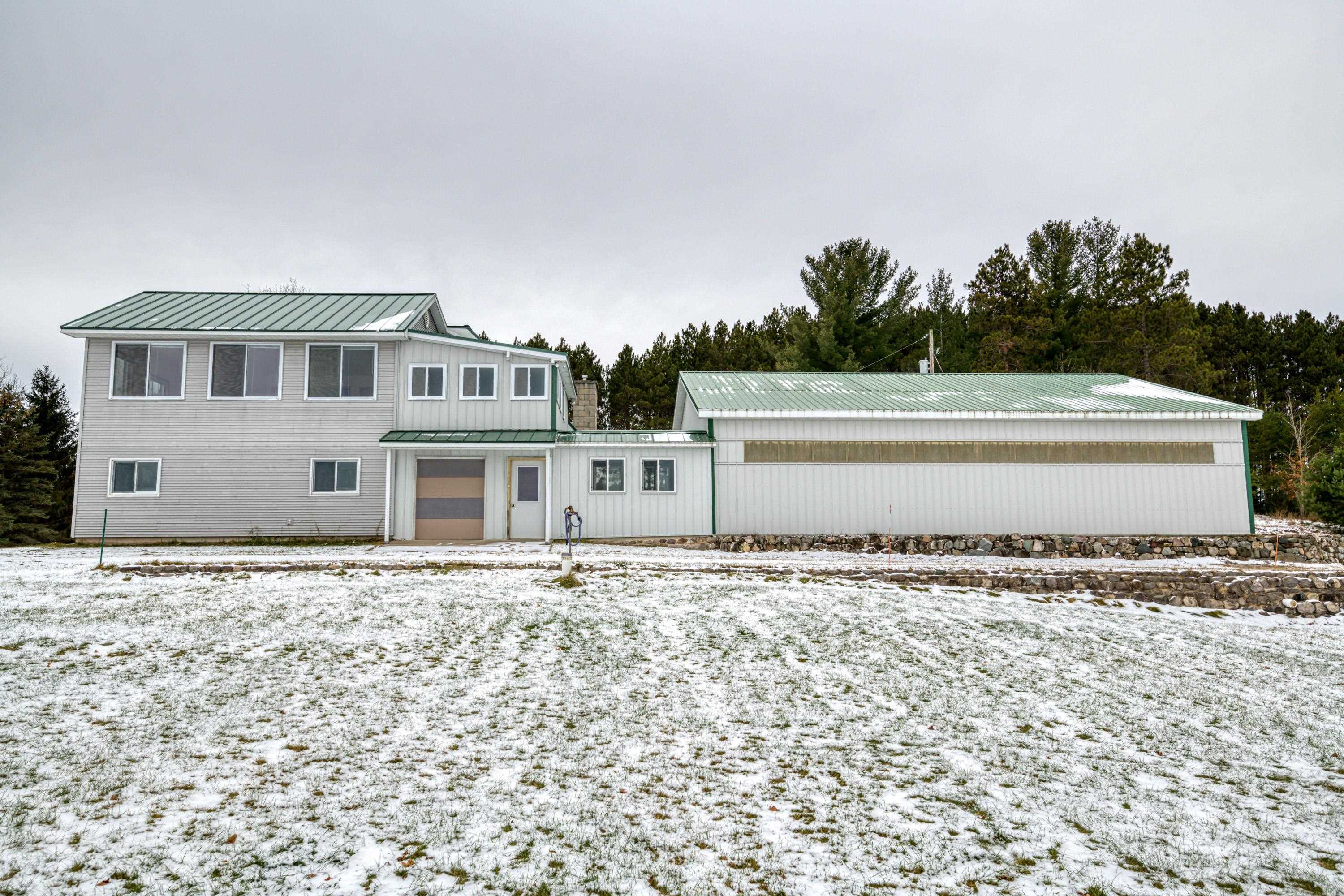 8223 Dell Road Kingsley, MI 49649 - Photo 4 of 64 1895743-4.JPG