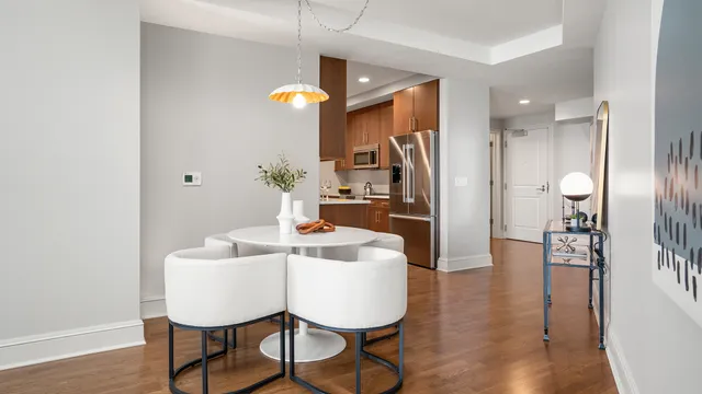 $581,000 | 850 North Lake Shore Drive, Unit 1304, Chicago, IL 60611