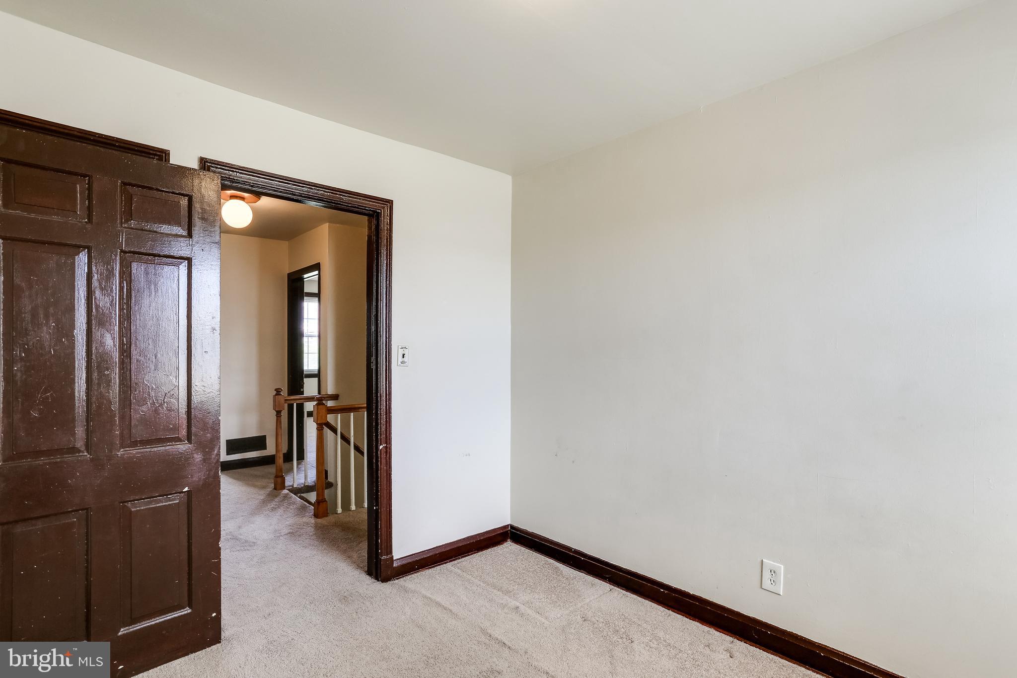 1622 Winford Road Baltimore, MD 21239 - Photo 26 of 37 Bedroom 3