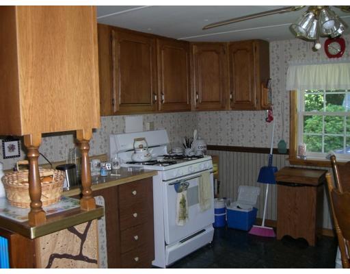 562 Furnace Road Greenville, PA 16125 - Photo 3 of 18 Kitchen.