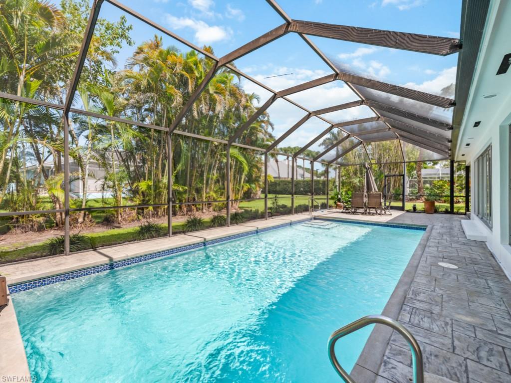 1131 Crayton Road Naples, FL 34102 - Photo 21 of 22