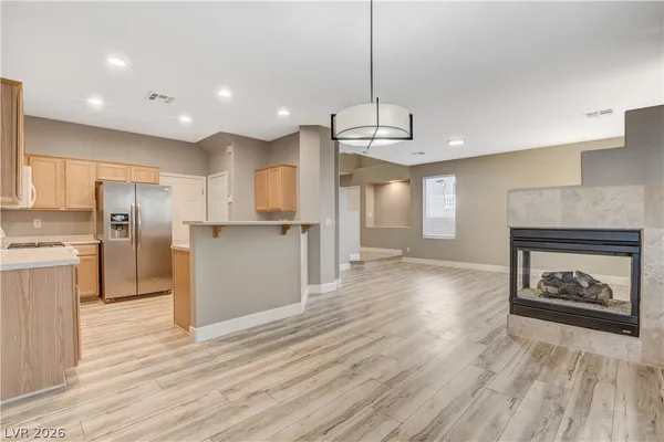 $2,350 | 708 Respectful Ridge Avenue, Henderson, NV 89012