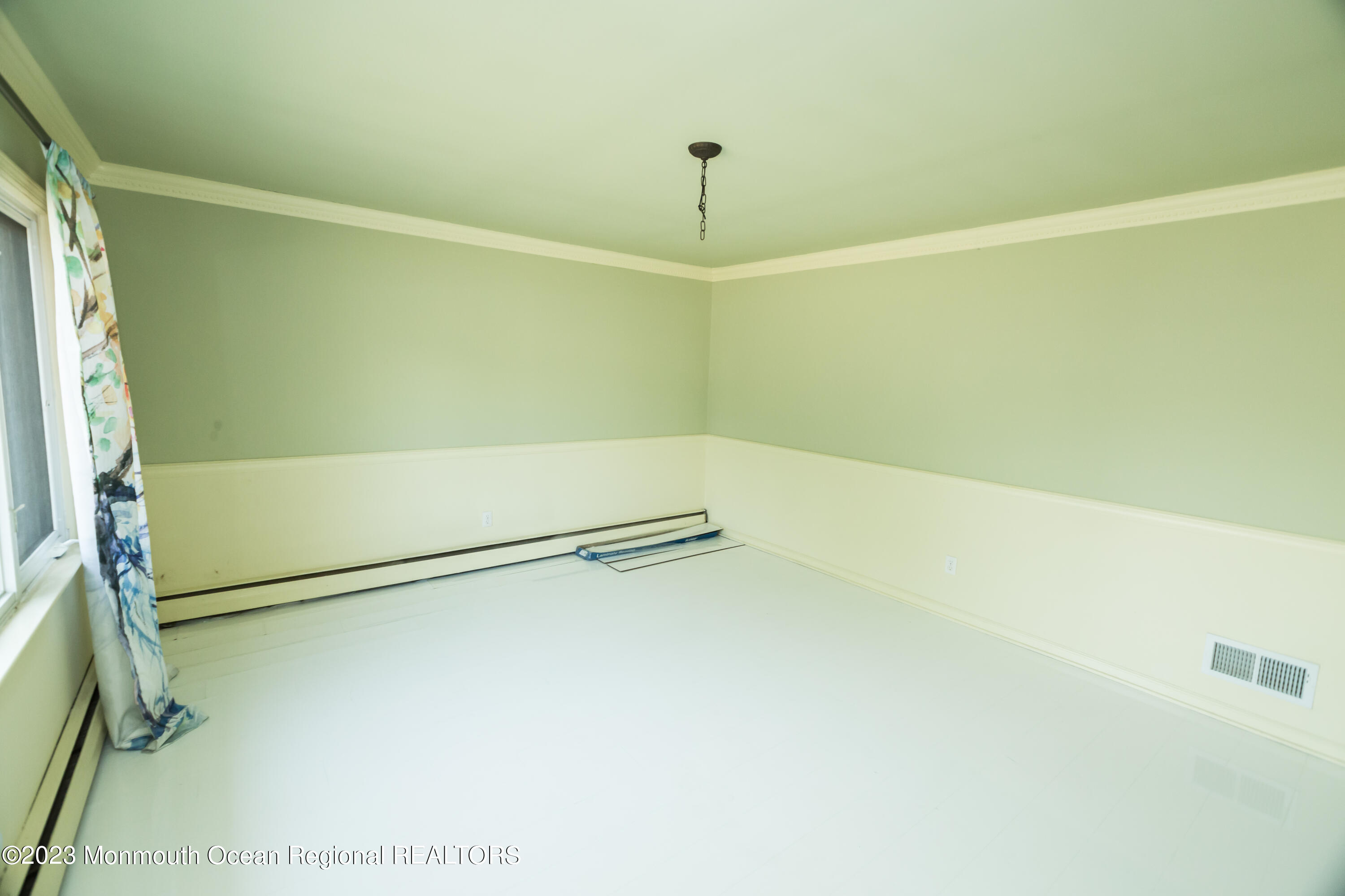 61 Lone Oak Road Middletown, NJ 07748 - Photo 12 of 46 Dining Rm