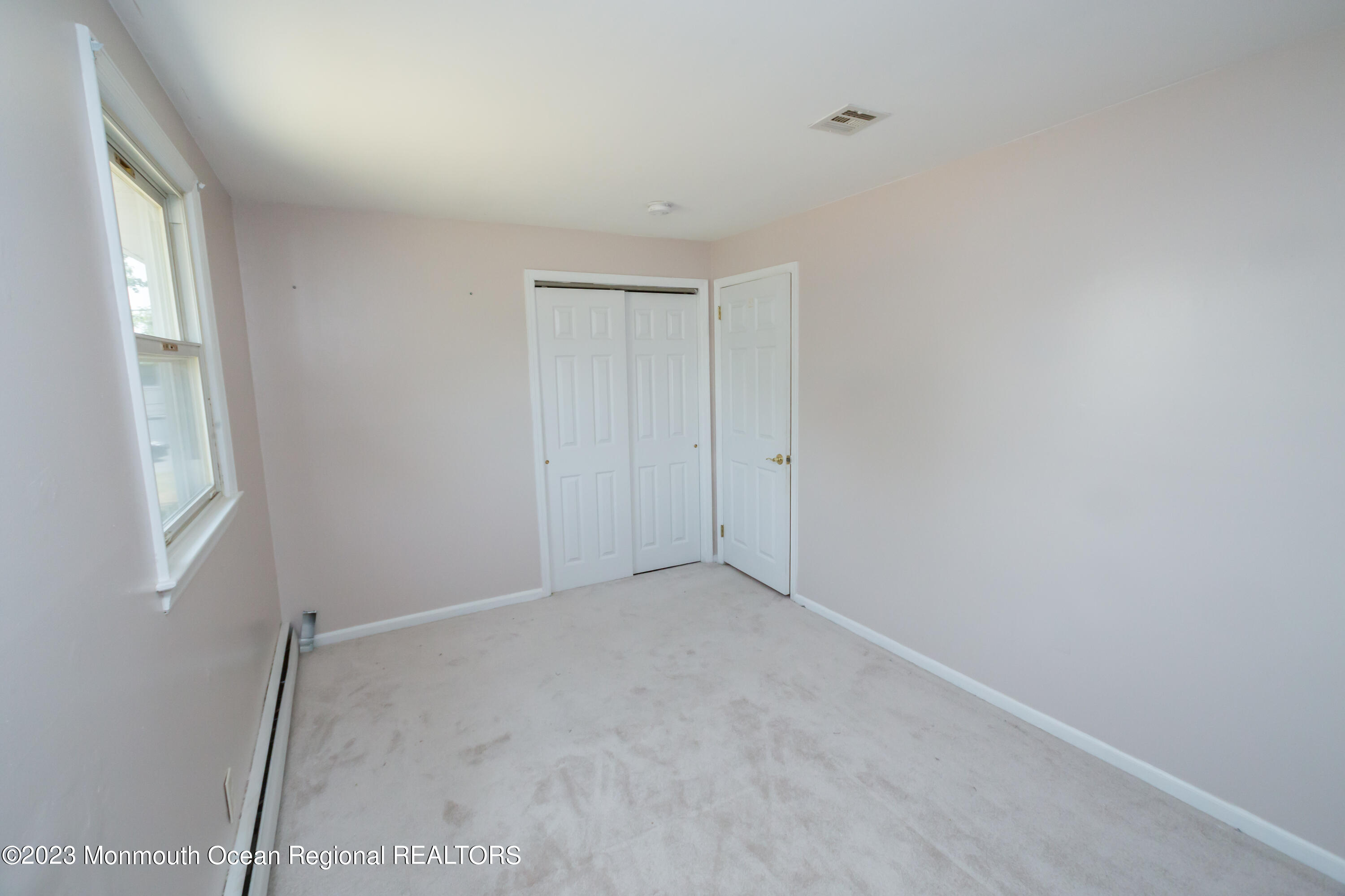 61 Lone Oak Road Middletown, NJ 07748 - Photo 36 of 46 Image-37