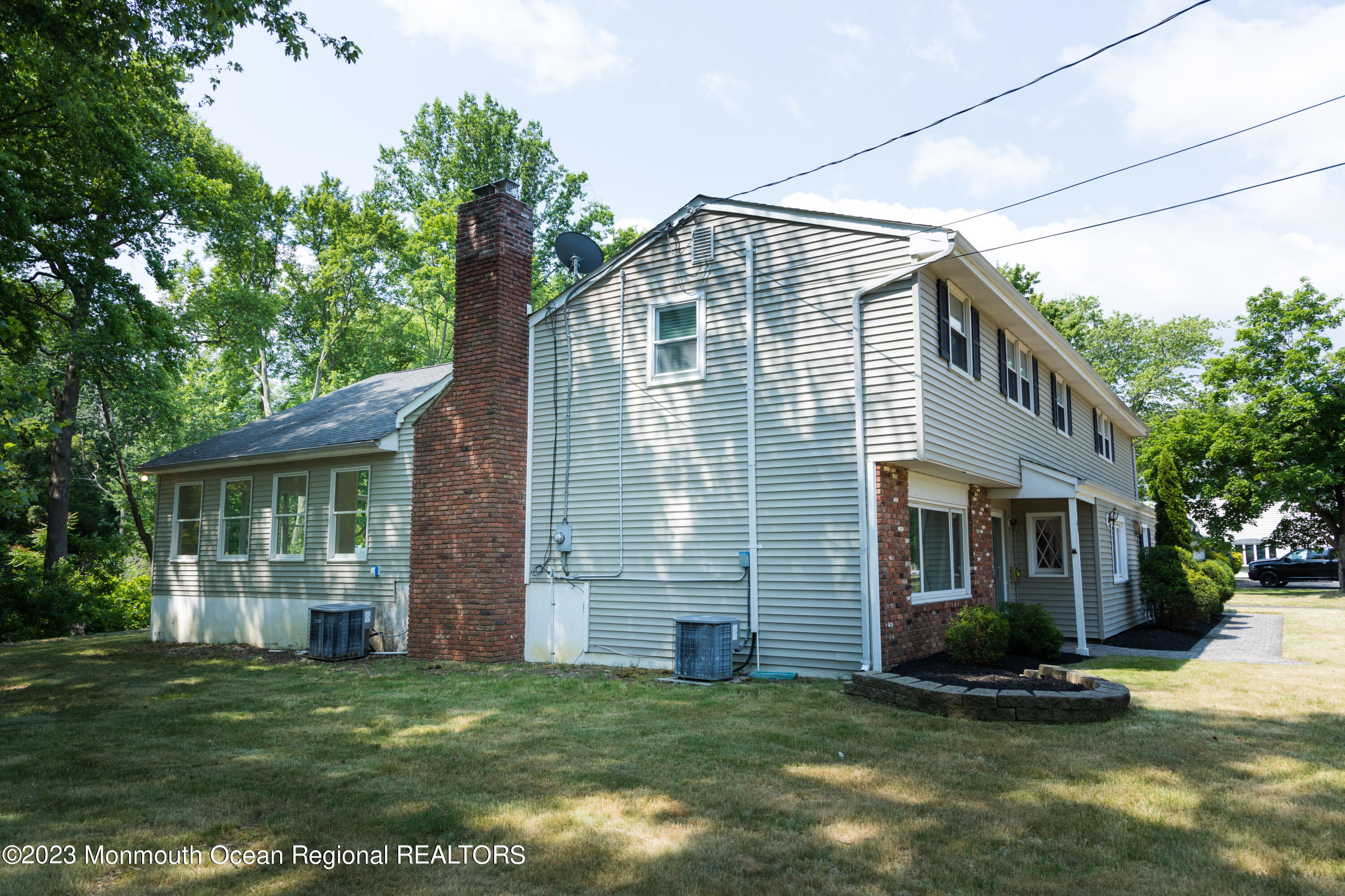 61 Lone Oak Road Middletown, NJ 07748 - Photo 40 of 46 Side House