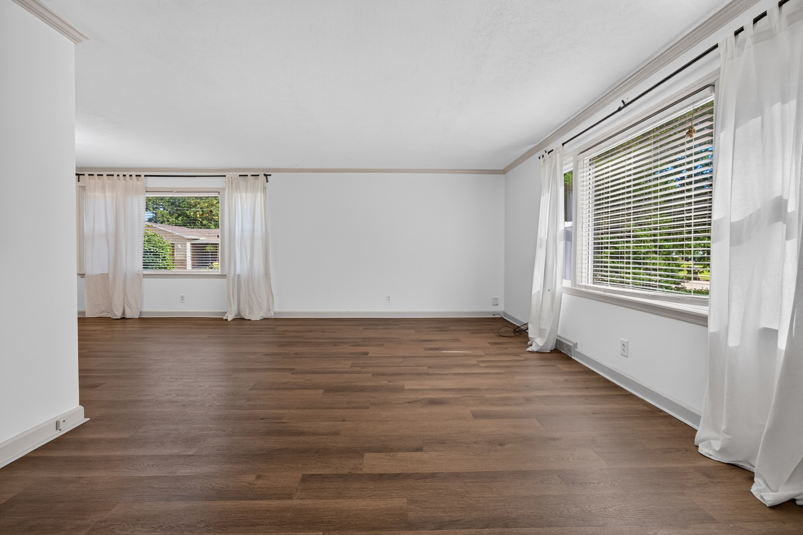 907 North Oak Street Normal, IL 61761 - Photo 5 of 46