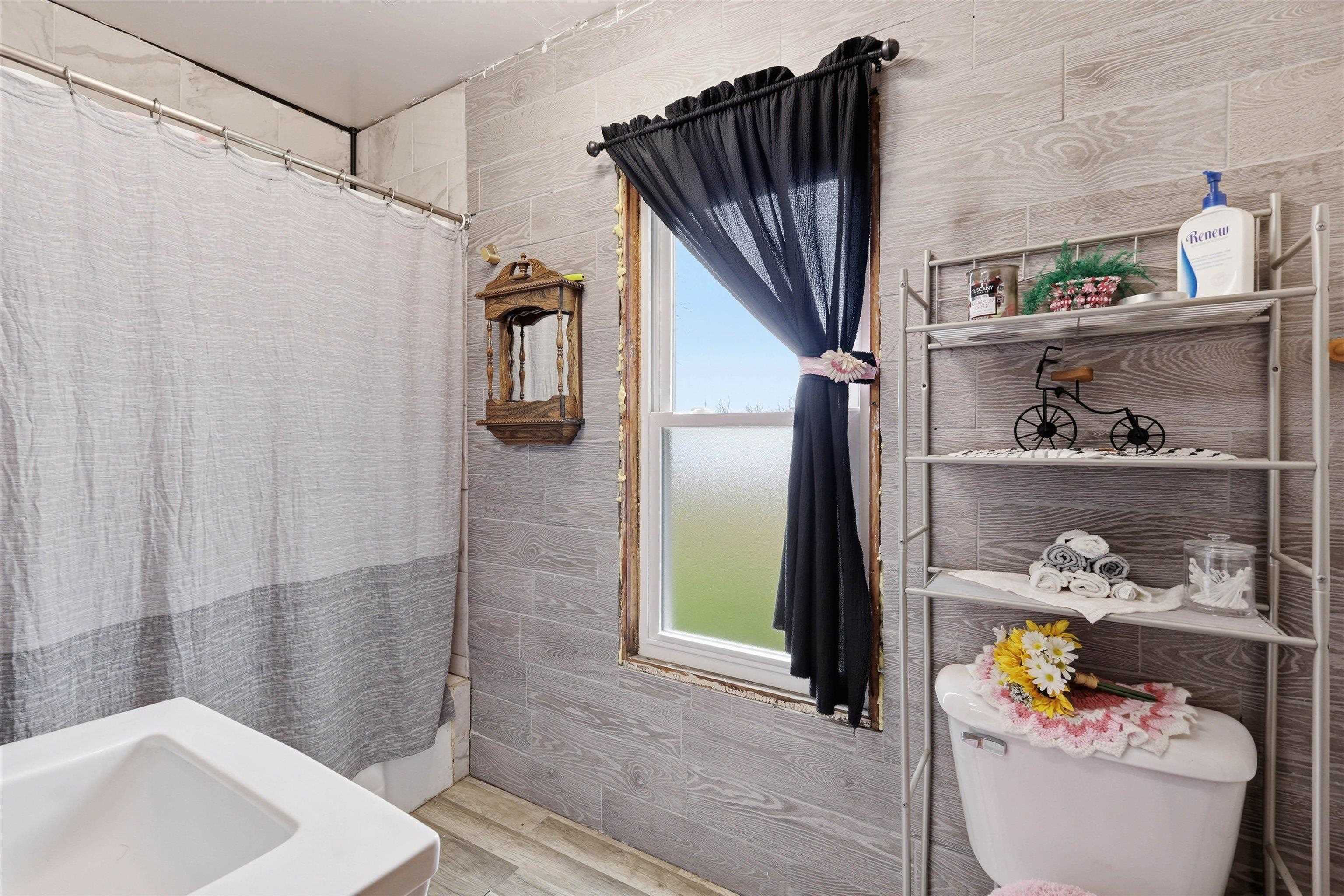 N8424 Nollenberg Road Manawa, WI 54949 - Photo 13 of 46