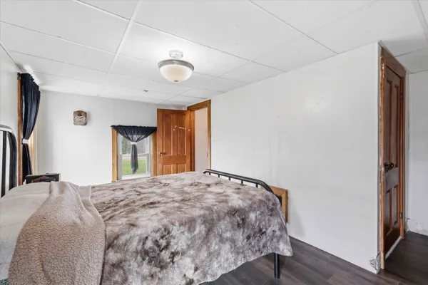 $350,000 | N8424 Nollenberg Road, Manawa, WI 54949