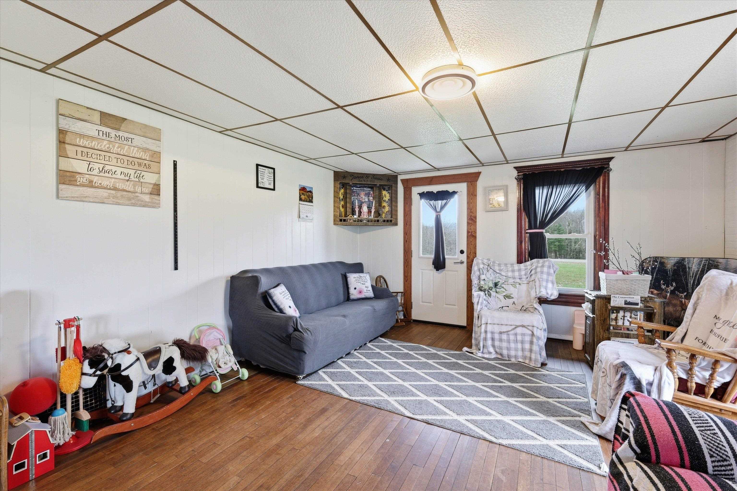 N8424 Nollenberg Road Manawa, WI 54949 - Photo 3 of 46