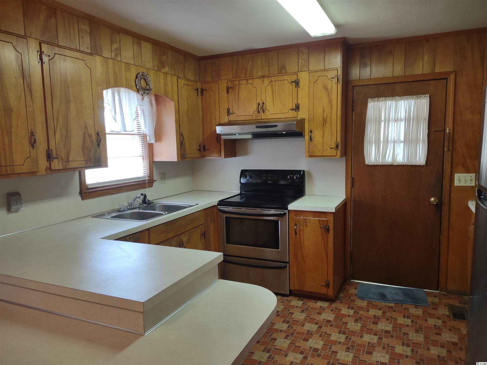 1924 Big Swamp Road Pamplico, SC 29583 - Photo 3 of 11 Gallery Image 3