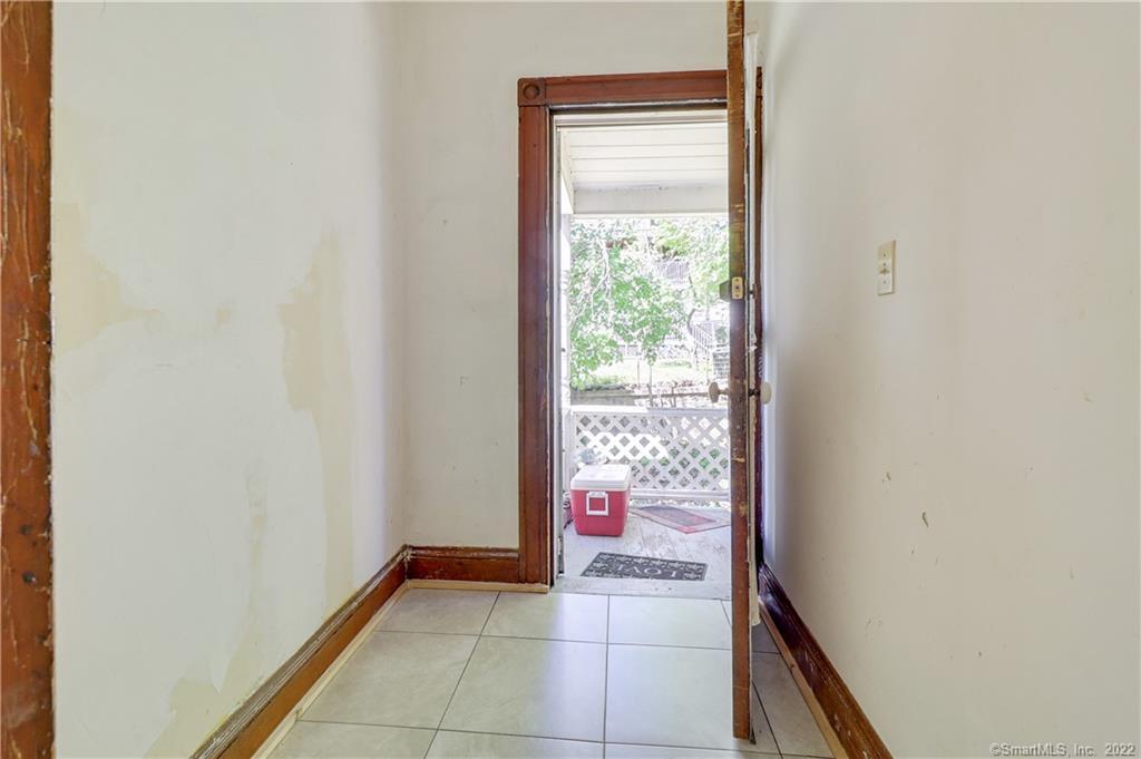 19 5th Street Ansonia, CT 06401 - Photo 23 of 38