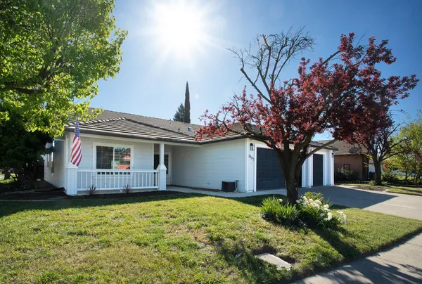 $485,000 | 1805 Whispering Oaks Drive, Yuba City, CA 95991