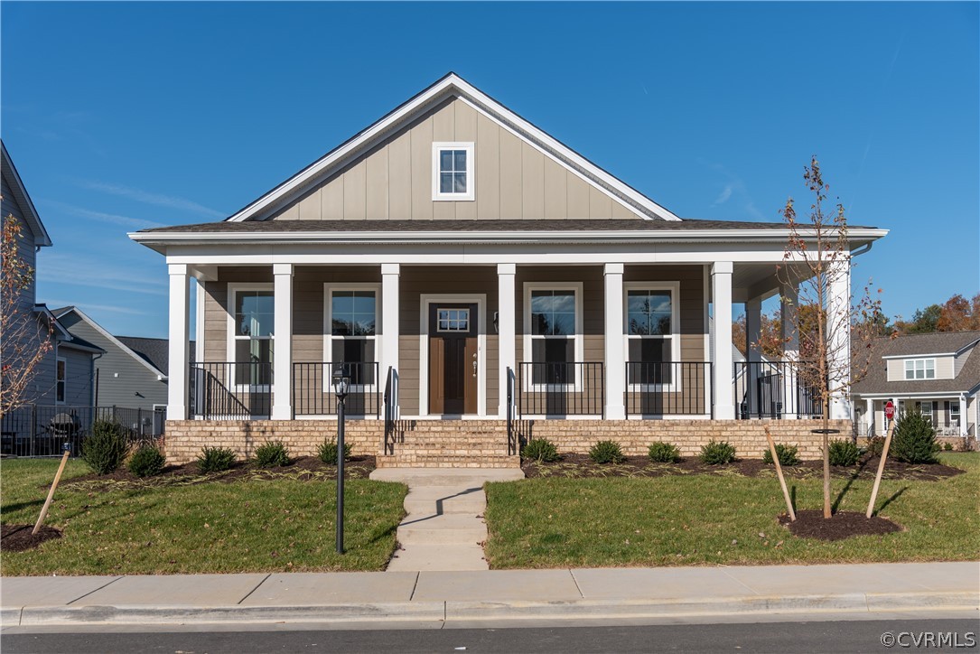 702 West Vaughan Road Ashland, VA 23005 - Photo 1 of 28 Gallery Image 1