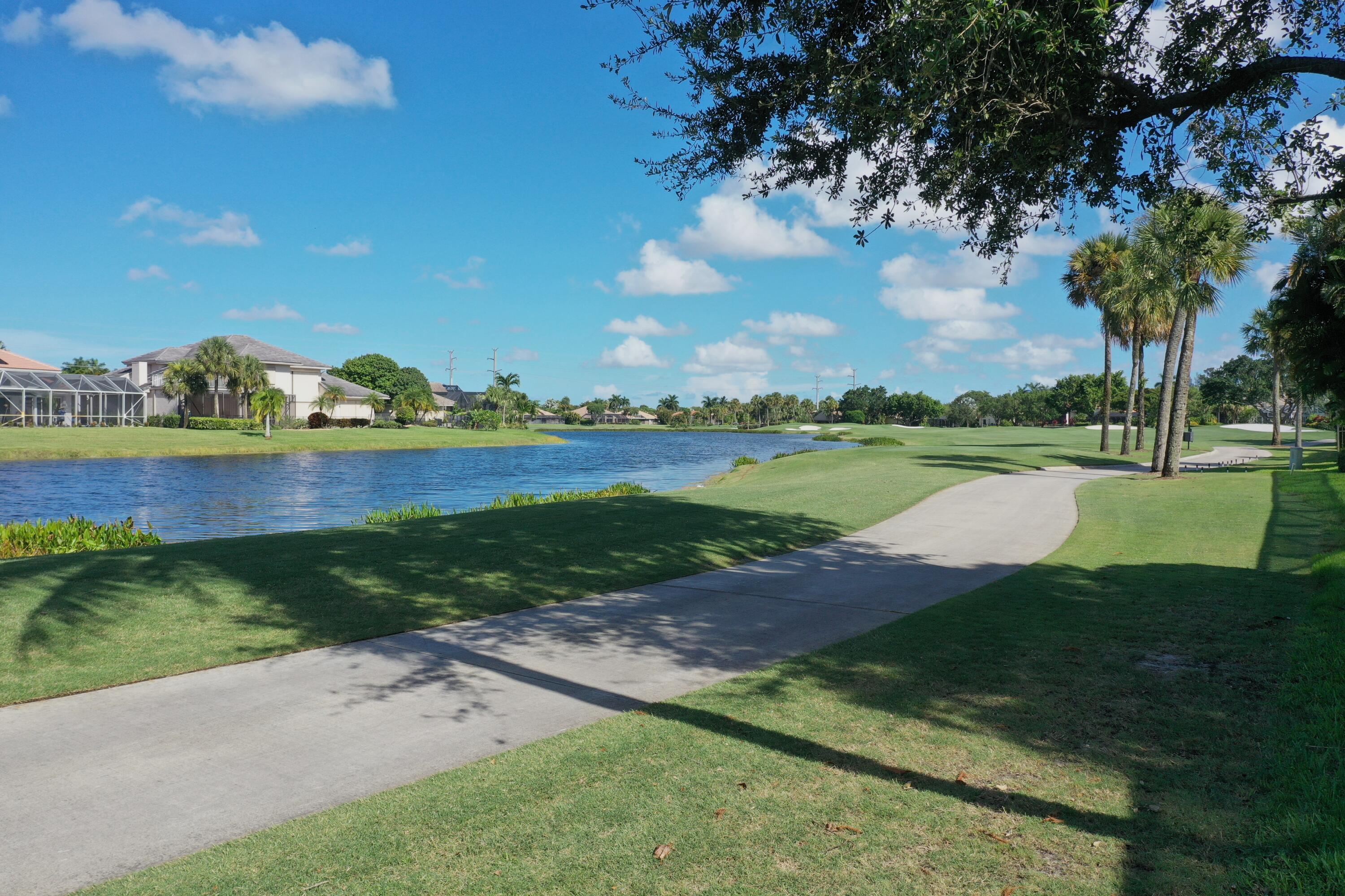 10575 Stonebridge Boulevard Boca Raton, FL 33498 - Photo 27 of 38 Back golf view