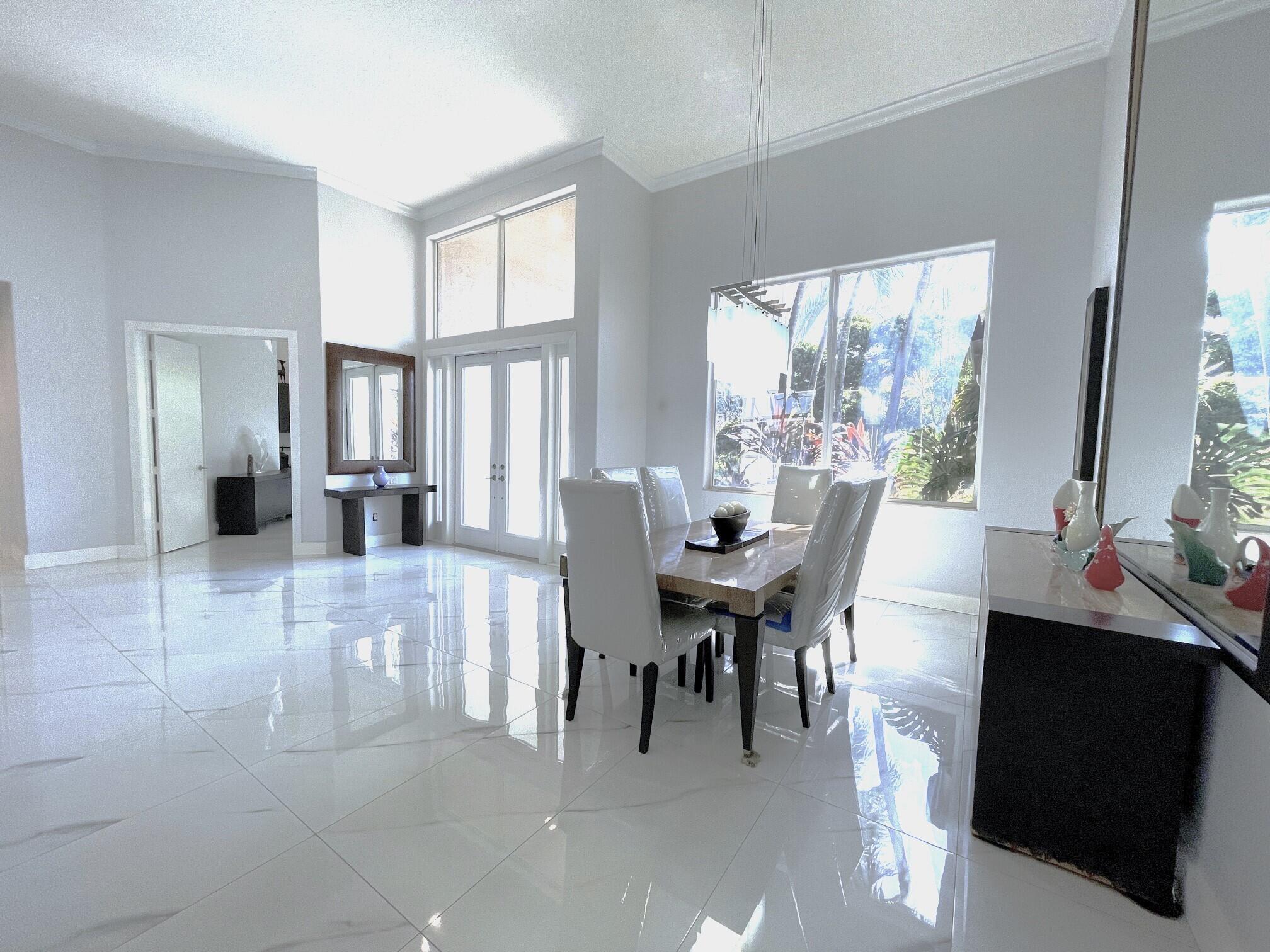 10575 Stonebridge Boulevard Boca Raton, FL 33498 - Photo 8 of 38 Dining