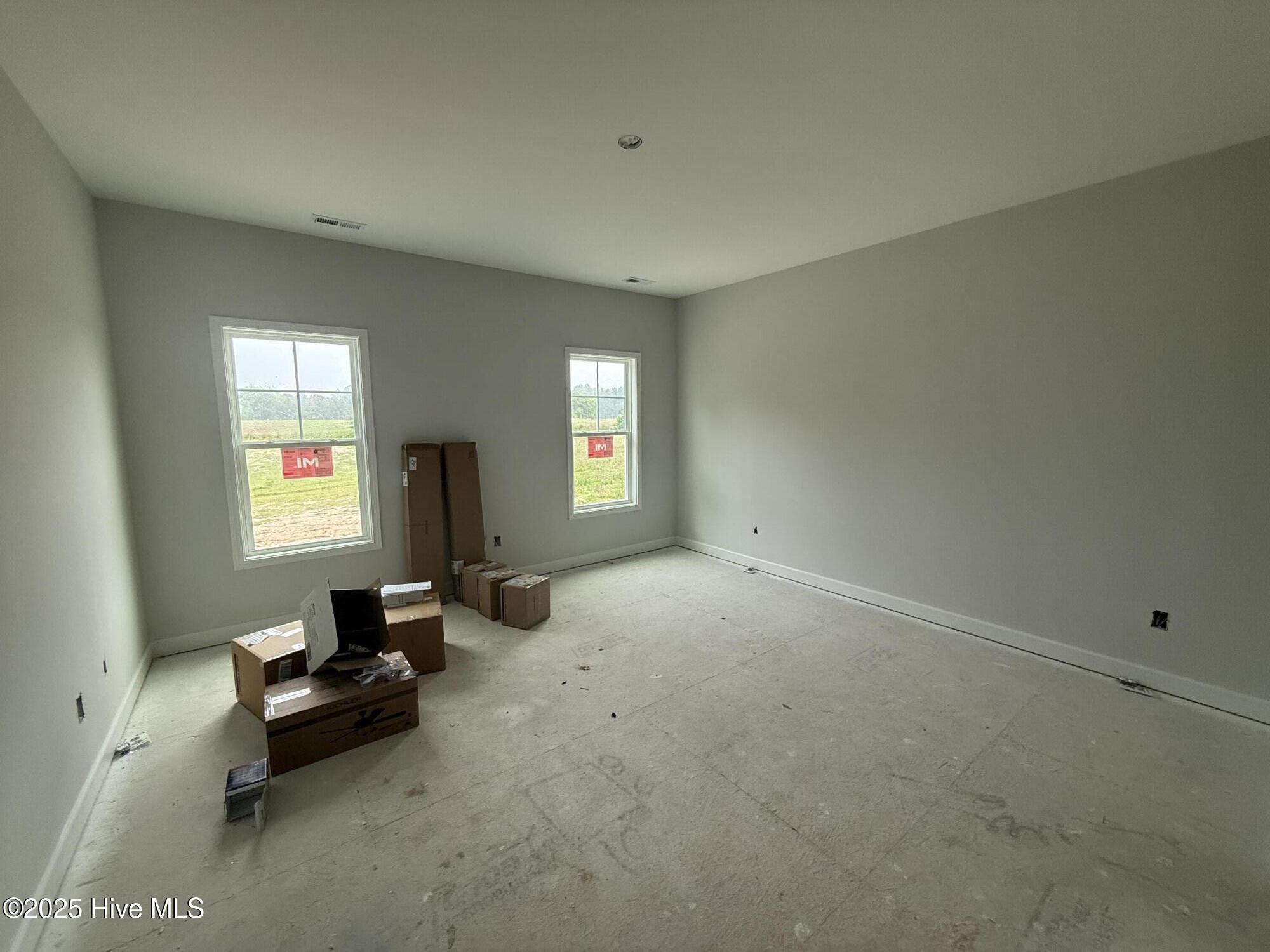 202 Tuskeegee Drive Smithfield, NC 27577 - Photo 8 of 16 05.26.25 8