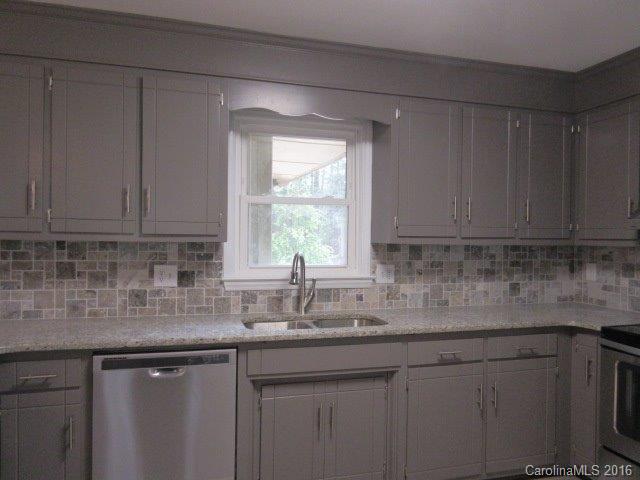 1604 Furnace Road Lincolnton, NC 28092 - Photo 8 of 18 Gallery Image 8
